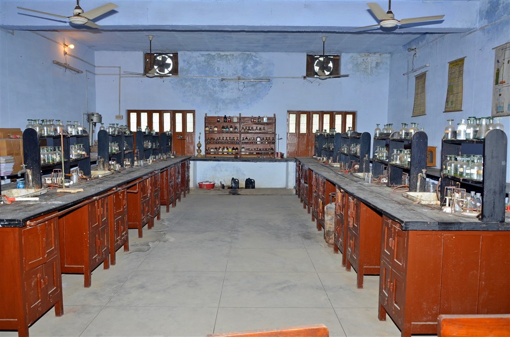 Chemistry Lab